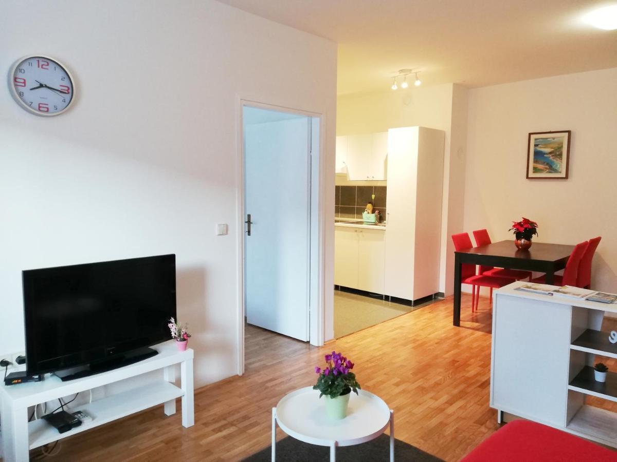 City Center Apartment أوماغ المظهر الخارجي الصورة